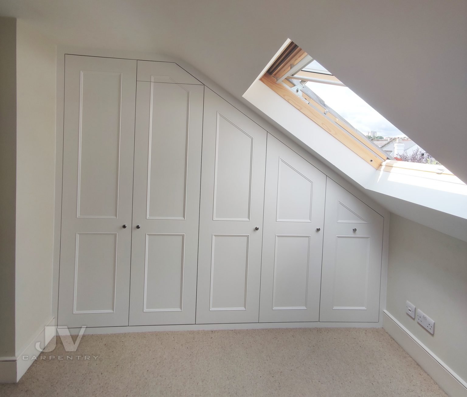 15 Fitted Wardrobes Ideas For Loft Conversion JV Carpentry