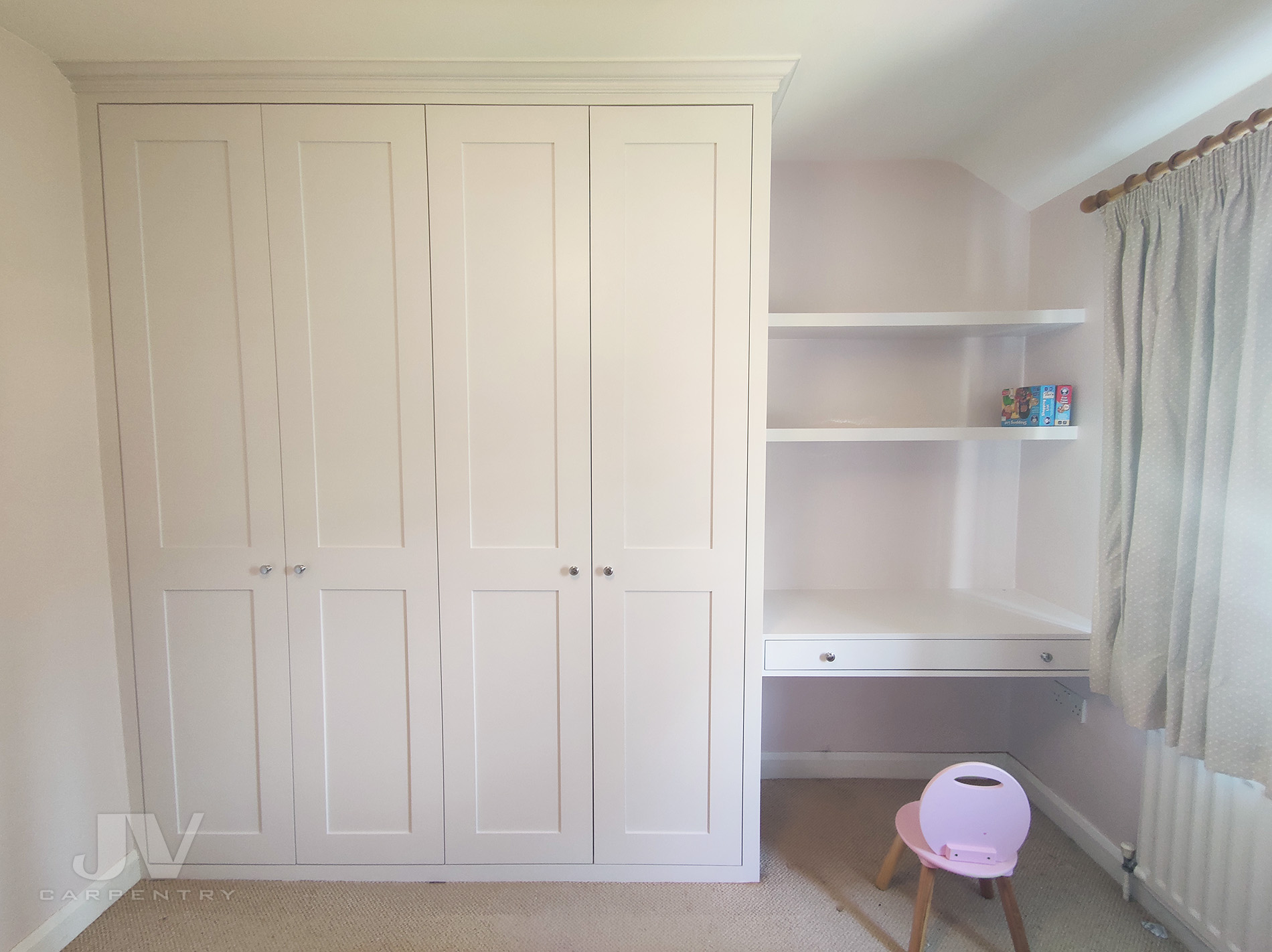 9 Fitted Wardrobes with Dressing Table Ideas